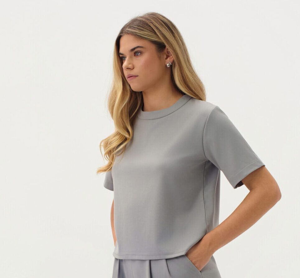 momo top dove grey - Image 4