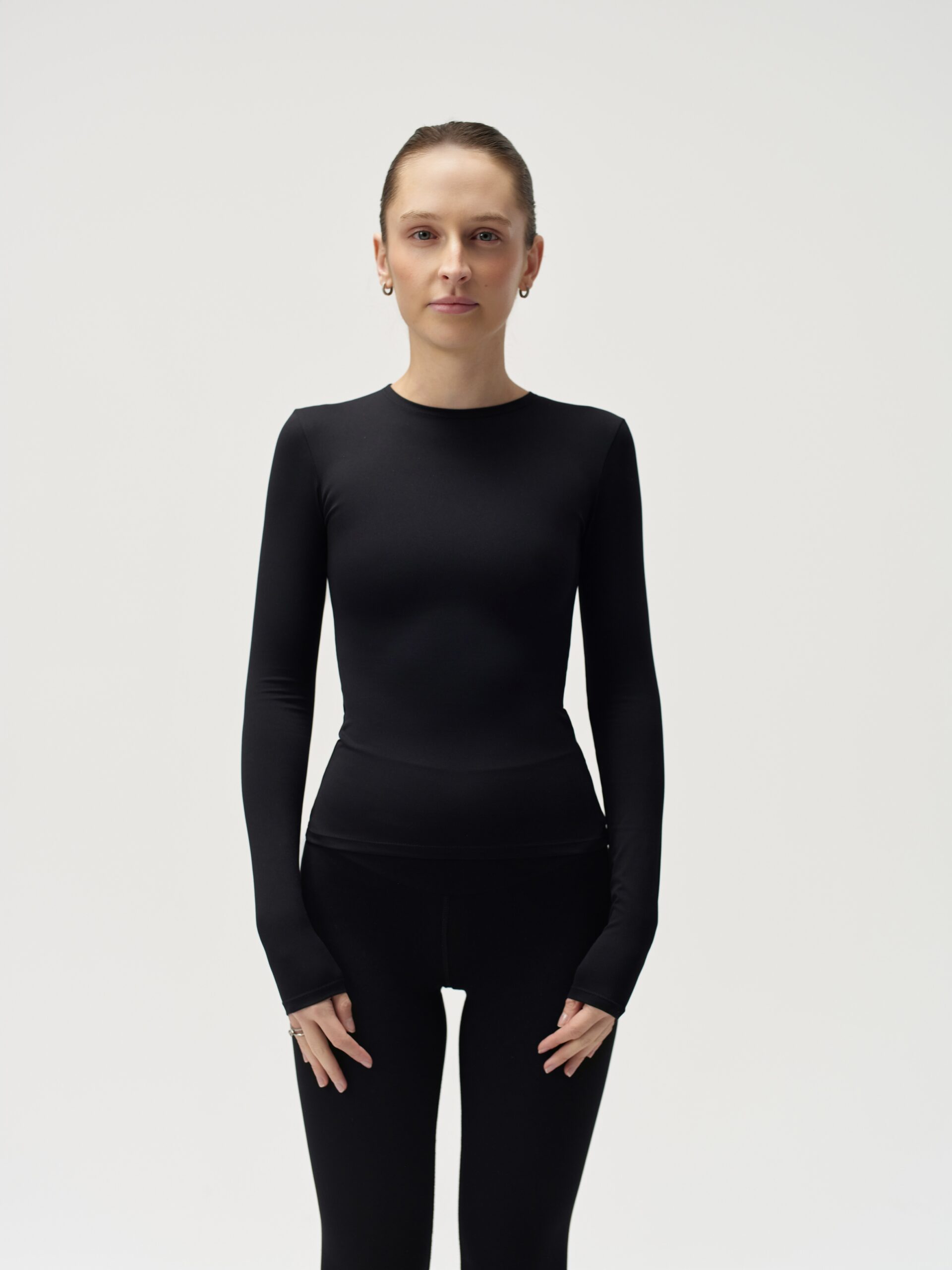 layer 01 black - obrazek 4