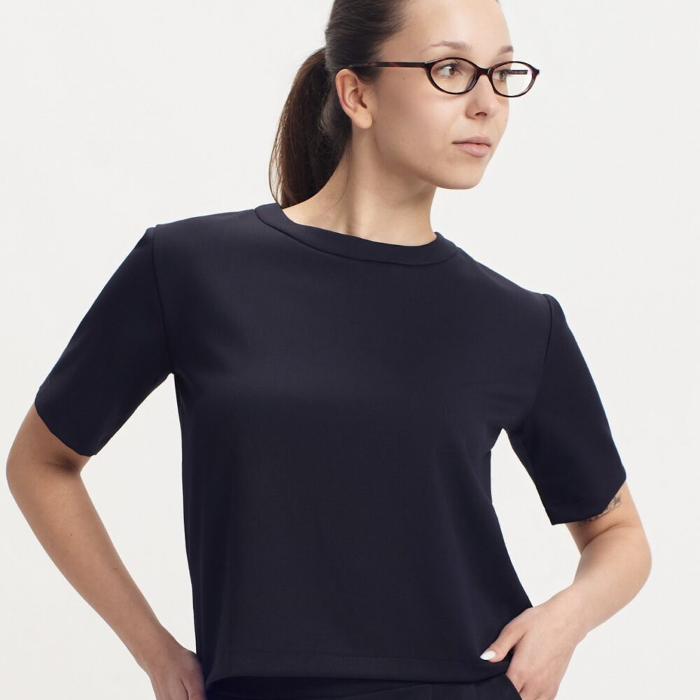 momo top deep navy