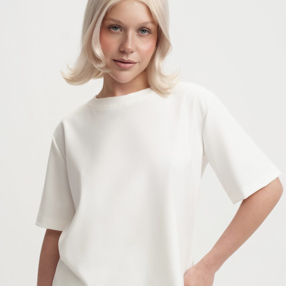 momo top creamy white