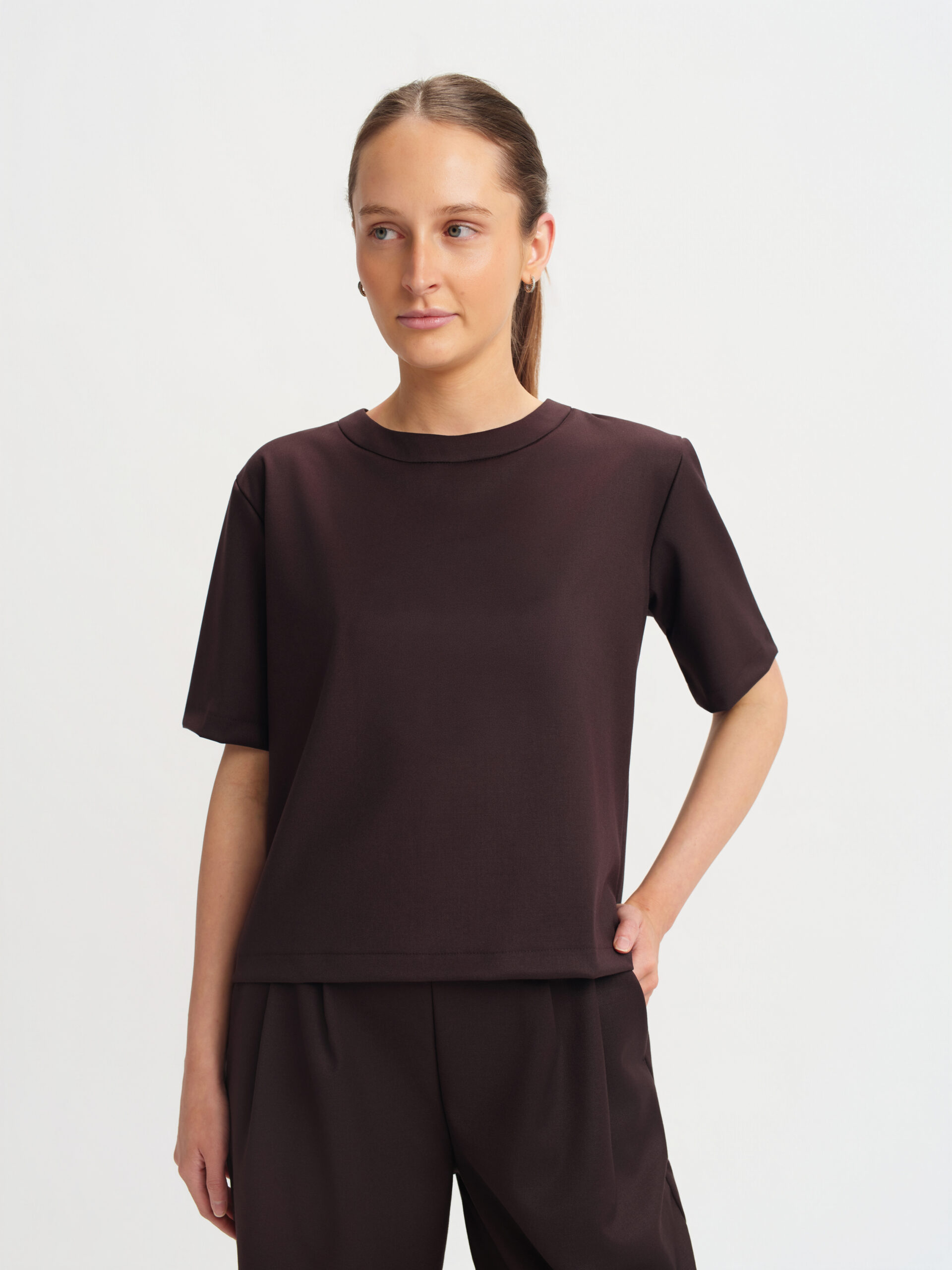 momo top dark brown